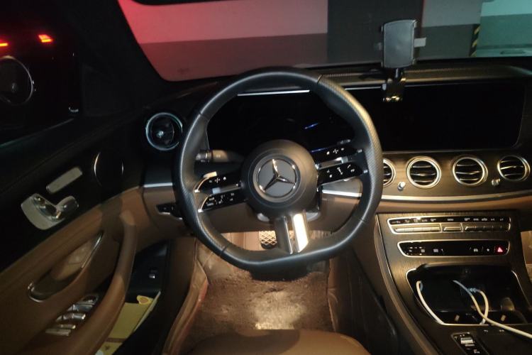 Used Mercedes-Benz E-Class 2023 E 300 L Sporty and Stylish Model Steering Wheel