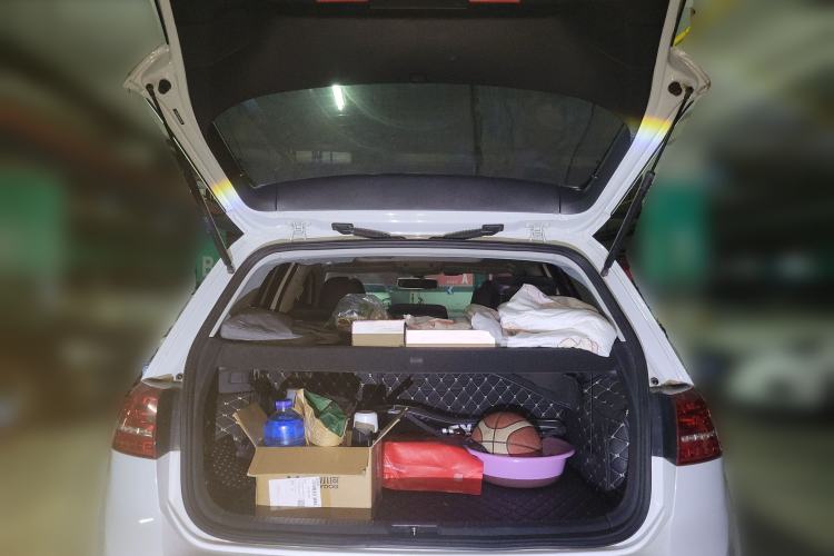 Used Volkswagen Golf 2016 230TSI Automatic Luxury Version
