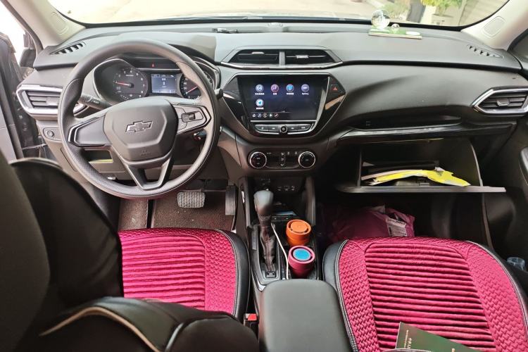 Used Chevrolet Trailblazer 2019 435T Redline CVT Two-Wheel Drive Chirui Version China VI Standard Center Console