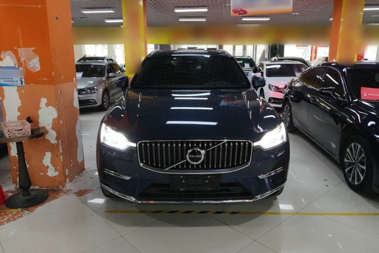 Used Volvo XC60 2024 B5 4x4 Smart Luxury Edition
