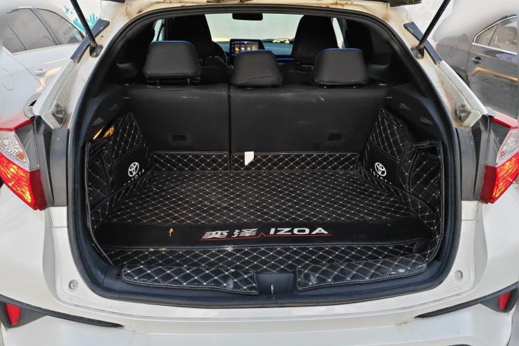 Used Toyota IZOA 2020 2.0L Enjoy Edition