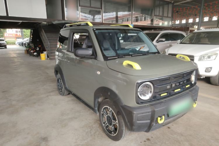 Used Geely Galaxy Panda 2024 200km Panda Rider Front Right 45 Deg