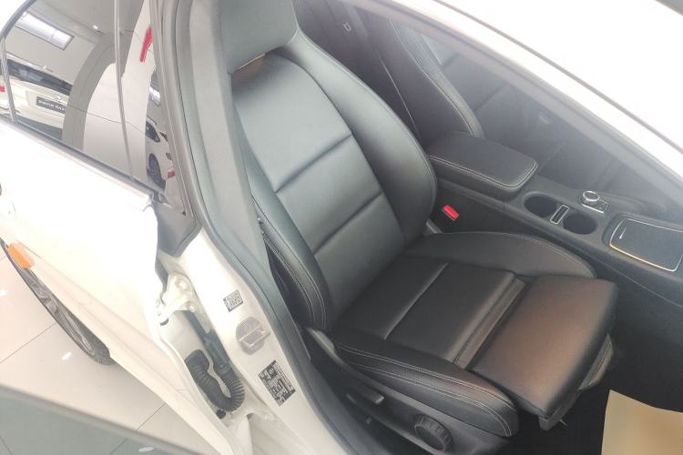 Used Mercedes-Benz CLA 2018 CLA 200 Sport Edition Right Front Seat