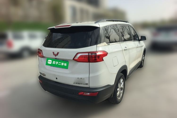 Used Wuling Hongguang S3 2019 1.5L Manual Comfort Model China VI Standard
