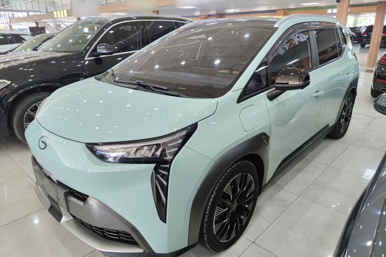 Used AION Y 2022 70 Tech Edition Lithium Iron Phosphate