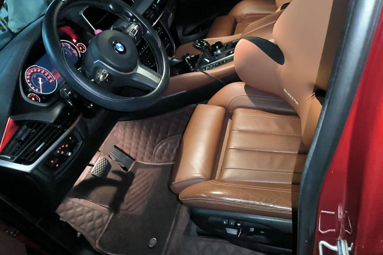 Used BMW X6 2019 xDrive35i M Sport Package Left Front Seat