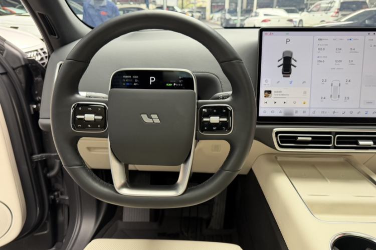 Used Li Auto L7 2023 Air model
