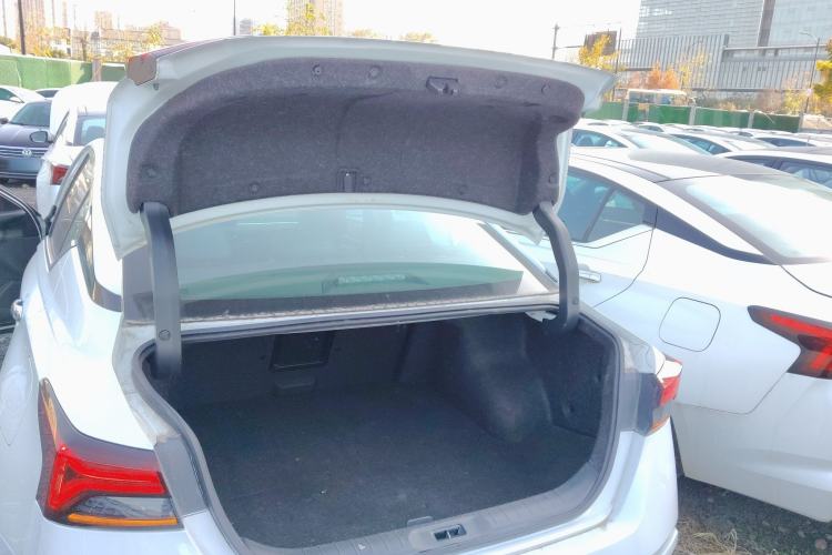 Used Nissan Teana 2022 2.0L XL-TLS Enjoyment Edition