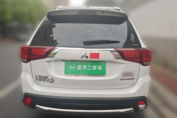 Used Mitsubishi Outlander 2016 2.4L 4x4 Elite Edition 5 Seats
