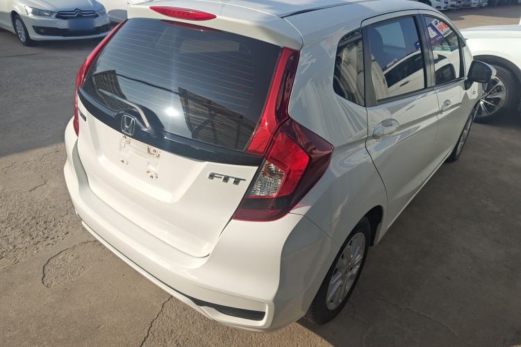 Used Honda Fit 2018 1.5L CVT Comfort Sunroof Version