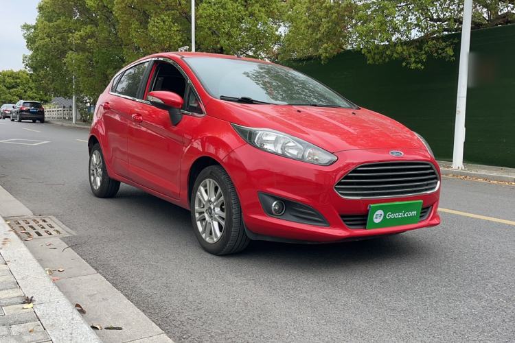 Used Ford Fiesta 2013 Hatchback 1.5L Automatic Fashion Edition Exterior 1