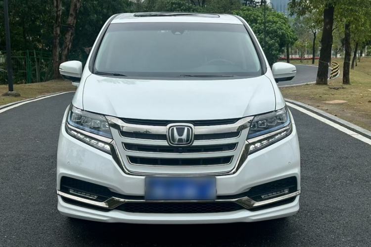 Used Honda Elysion 2019 2.0L Hybrid Supreme Edition

