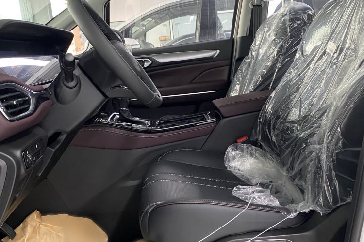 Used GAC Trumpchi M6 2023 PRO 270T DCT Luxury Edition Interior 3