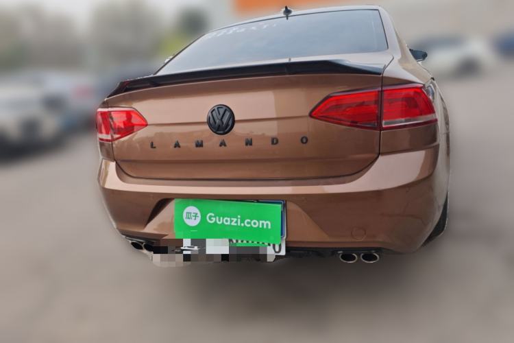 Used Volkswagen Lamando 2017 230TSI DSG Fashion Edition
