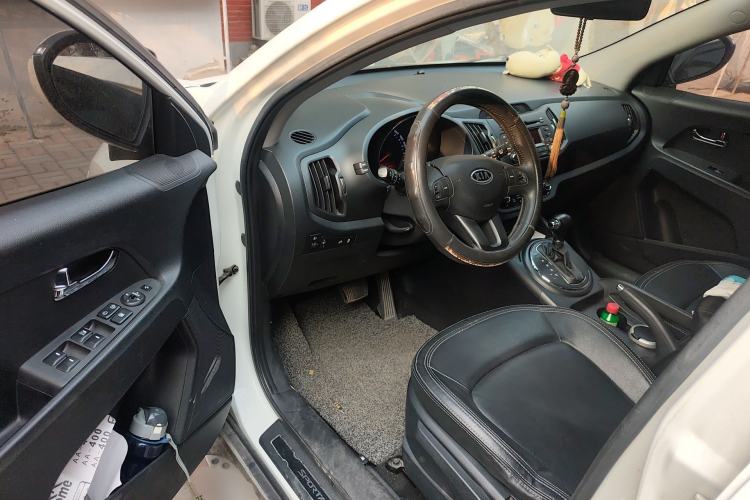 Used Kia Sportage R 2012 2.0L Automatic Two-Wheel Drive GLS
