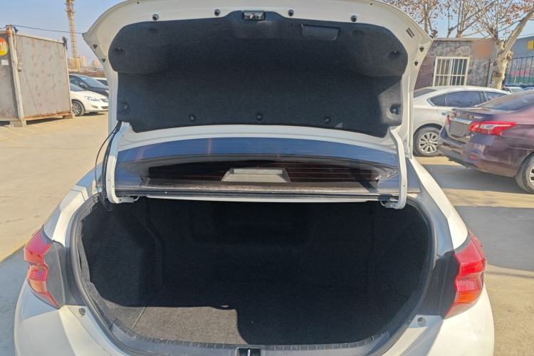 Used Toyota Levin 2016 Dual-Engine 1.8H V E-CVT Luxury Edition
