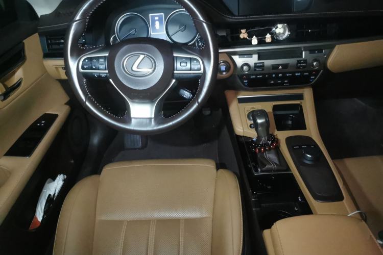 Used Lexus ES 2015 200 Elite Edition