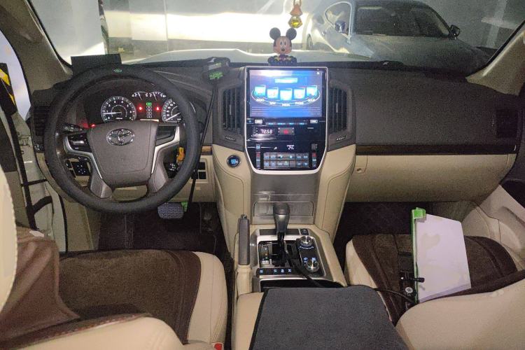 Used Toyota Land Cruiser 2019 4.0L 7-Seater Automatic Transmission Middle East Version