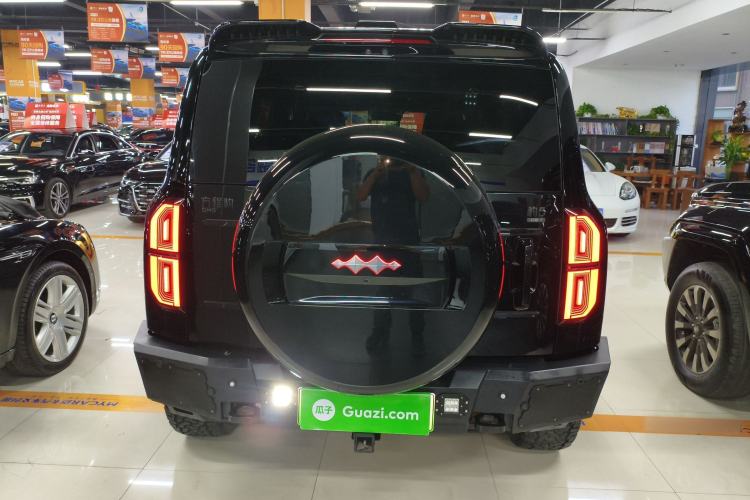 Used Formula Leopard 5 2023 Cloud Ride Flagship Edition
