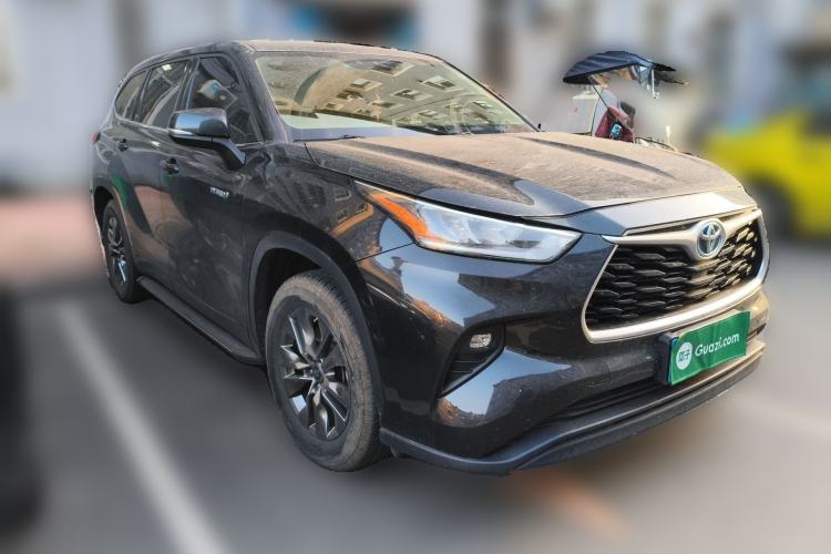 Used Toyota Highlander 2022 Dual-Engine 2.5L 4x4 Elite Edition 7-Seater Front Right 45 Deg