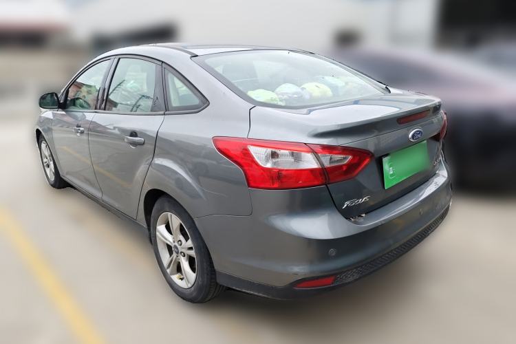 Used Ford Focus 2012 Sedan 1.6L Automatic Fashion Edition