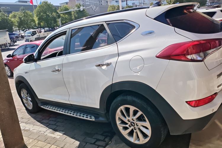 Used Hyundai Tucson 2018 1.6T Dual-Clutch Two-Wheel Drive 15th Anniversary Special Edition
