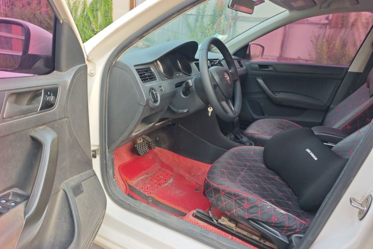 Used Skoda Rapid Spaceback 2018 1.6L Automatic Standard Edition Driver Seat