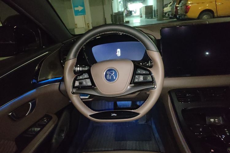 Used BYD Han 2022 DM-i 121KM Luxury Model
