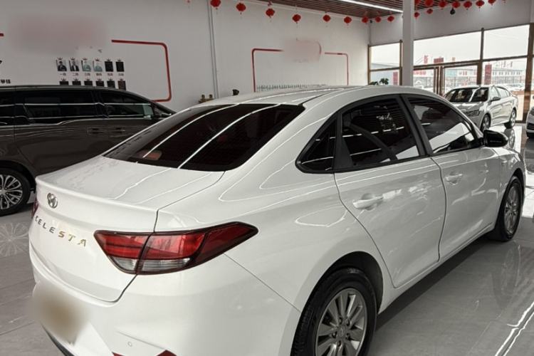 Used Hyundai Celesta 2018 1.6L Automatic GL Enjoyment Edition China VI compliant Exterior 4