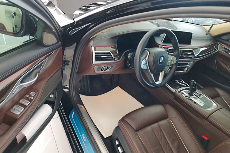 Used BMW 7 Series 2021 730Li Luxury Package Driver Seat