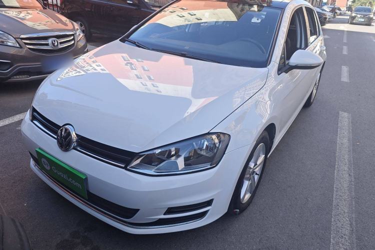 Used Volkswagen Golf 2016 230TSI Manual Comfort Version