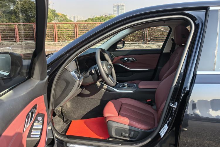 Used BMW 3 Series 2024 325i M Sport Package
