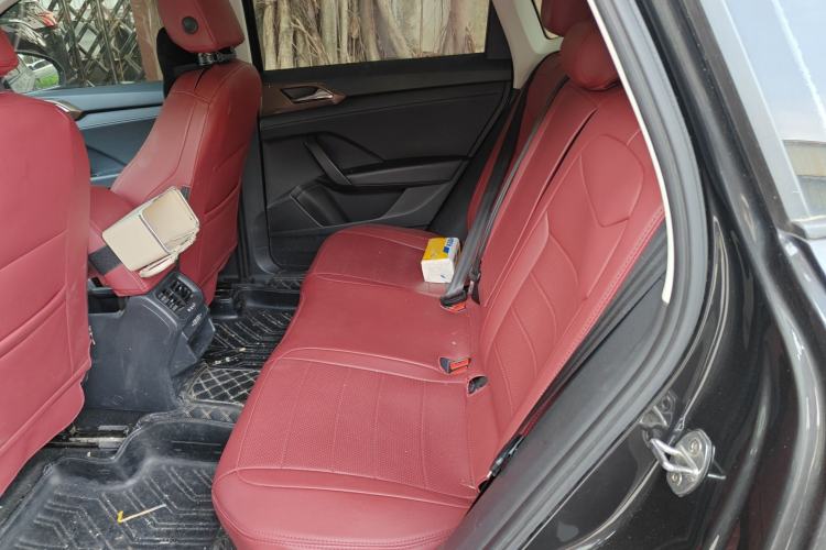 Used Volkswagen Tharu 2019 280TSI Two-Wheel Drive Comfort Edition China VI Standard Left Rear Seat