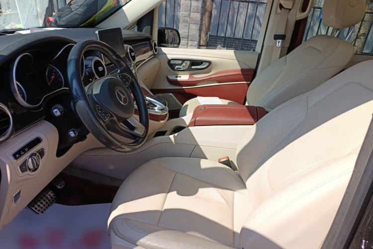 Used Mercedes-Benz V-Class 2016 V 260 L Prestige Extended Edition
