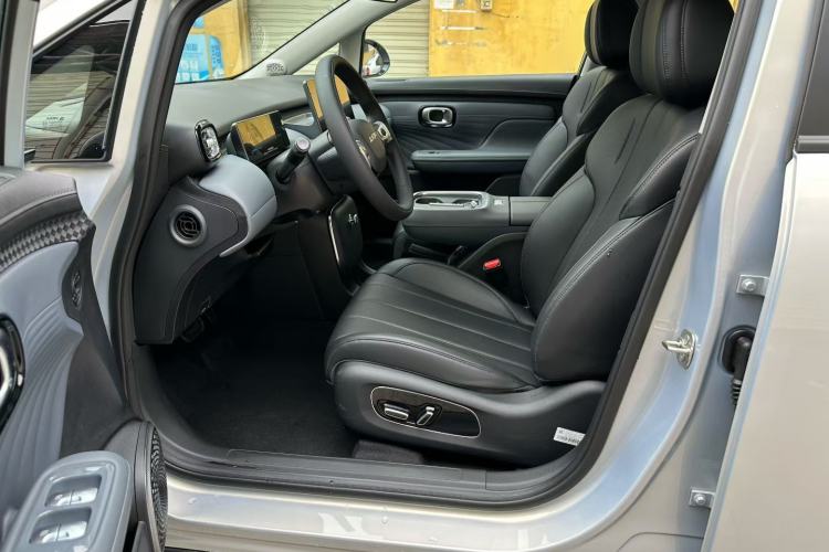 Used AION UT 2025 420 Intelligent Luxury Edition
