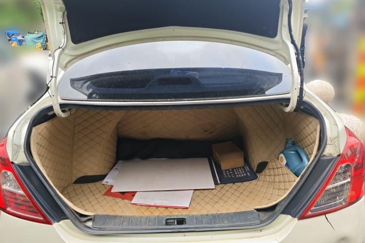 Used Nissan Sunny 2011 1.5XE CVT Comfort Edition Trunk