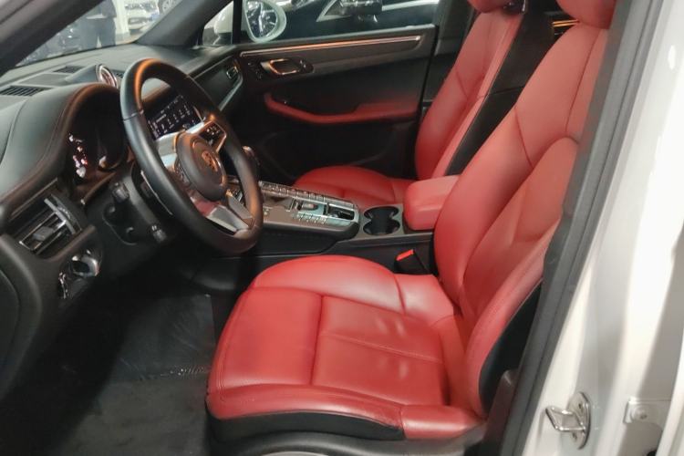 Used Porsche Macan 2018 Macan 2.0T