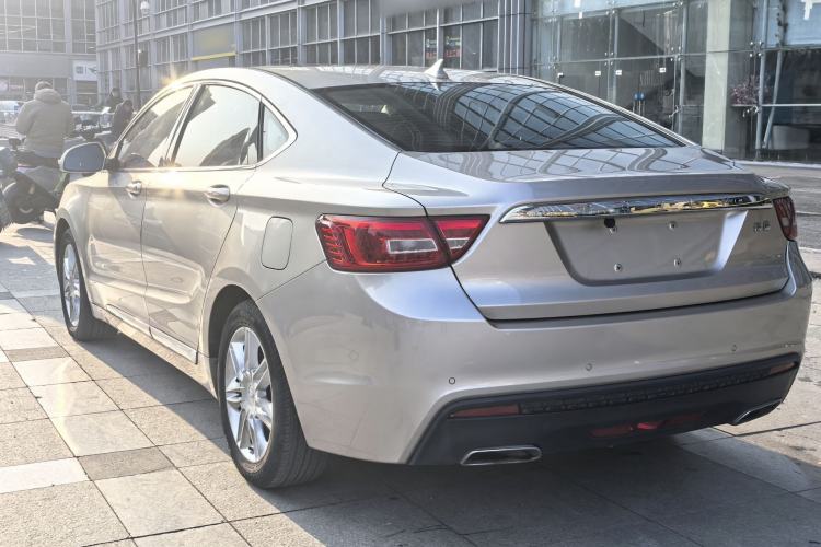 Used Geely Auto Emgrand GT 2015 2.4L Comfort Model Exterior 6