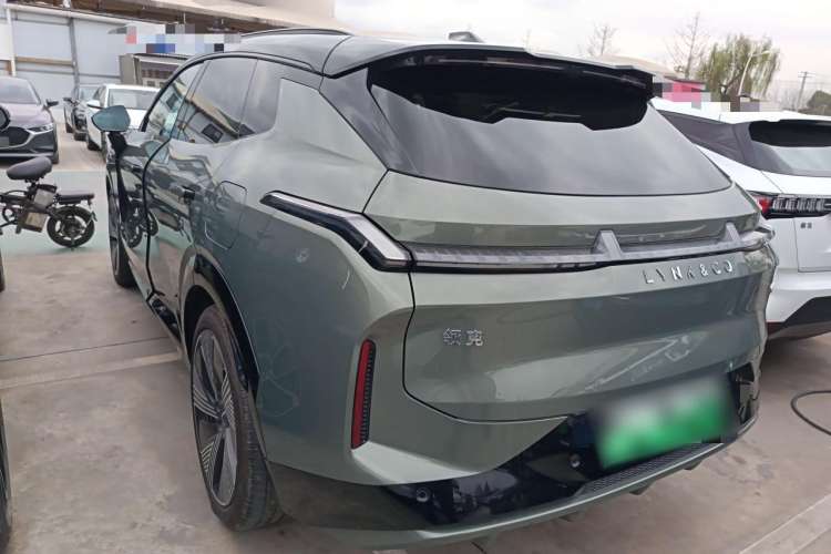 Used Lynk & Co 08 EM-P 2023 220km All-Wheel-Drive Performance Halo