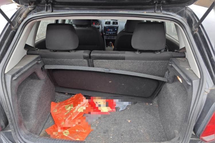 Used Volkswagen Polo 2011 1.6L Automatic ZhiShang Version
