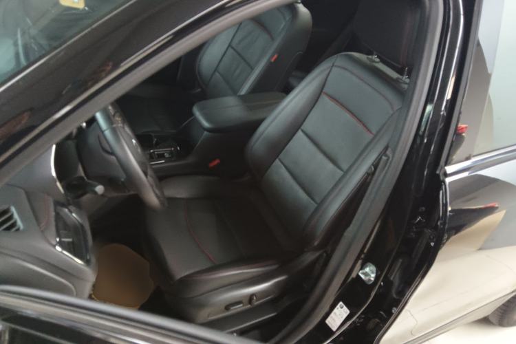 Used Chevrolet Equinox 2022 Mild Hybrid 550T RS Smart Boundary-Setting Edition Left Front Seat