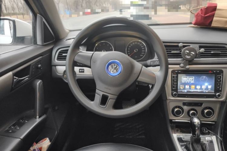 Used Volkswagen Lavida 2013 Restyled Classic 1.6L Automatic Comfort Edition Steering Wheel
