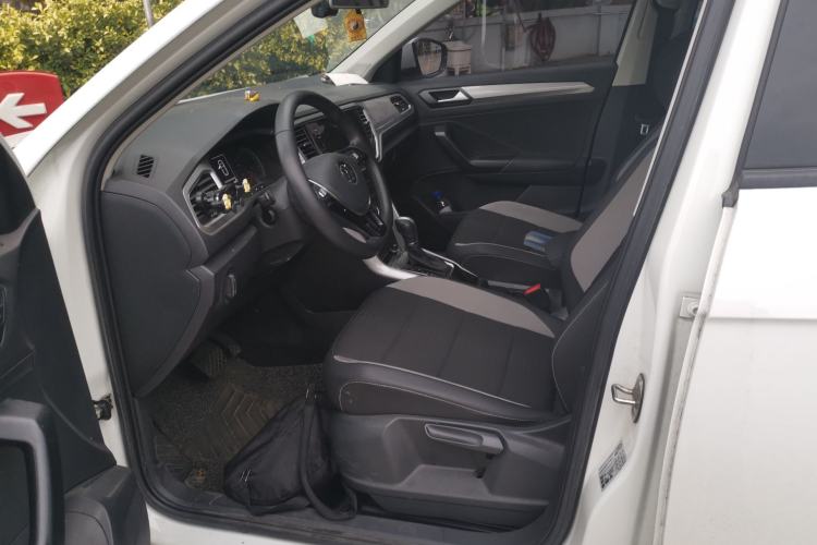 Used Volkswagen T-ROC 2021 280TSI DSG Two-Wheel Drive Elite Connect Edition
