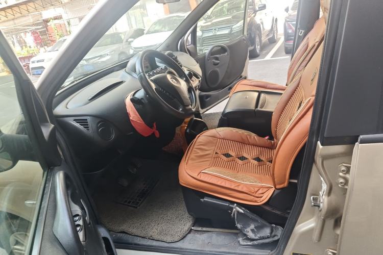 Used Zotye M300 2010 1.6L Gasoline Standard Edition 5 Seats