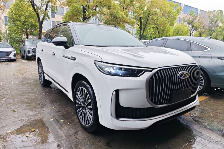 Used Chery Tiggo 9 2025 2.0T Automatic Two-Wheel Drive Luxury Edition 5 Seats