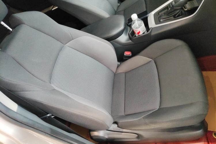 Used Toyota Wildlander 2024 2.0L CVT Two-Wheel Drive Leading Edition
