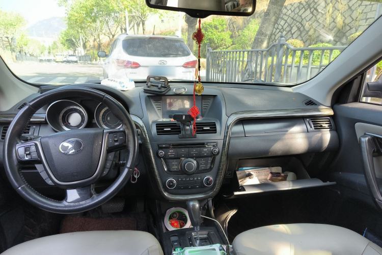 Used Bestune X80 2015 2.0L automatic comfort version