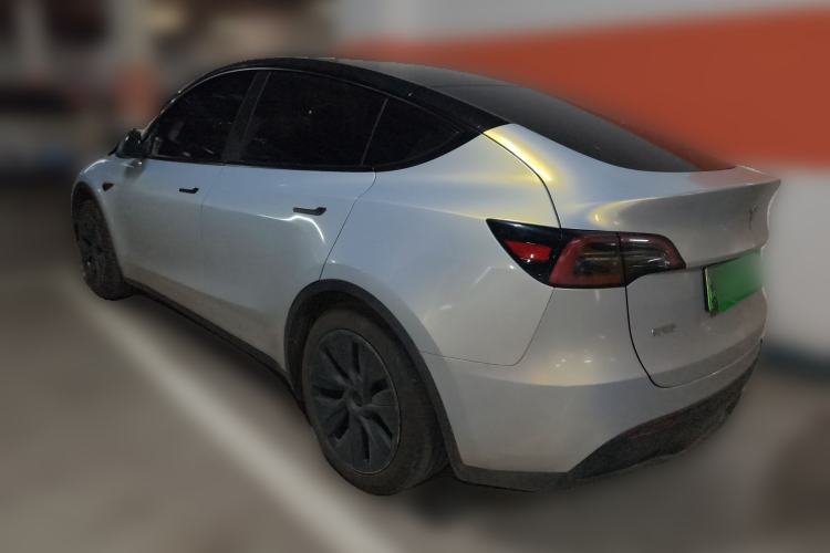Used Tesla Model Y 2024 Rear-Wheel-Drive Version