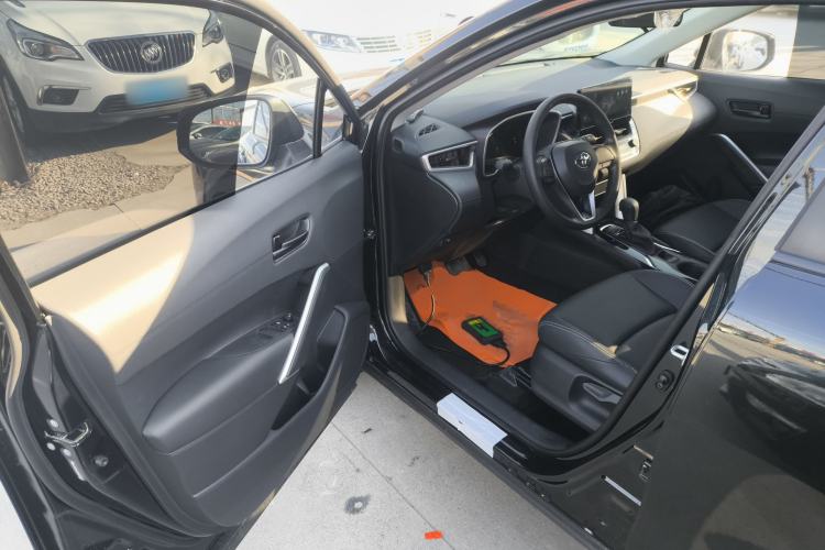 Used Toyota FRONTLANDER 2024 2.0L CVT Elite Plus Edition