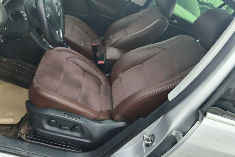 Used Volkswagen Tiguan 2013 2.0 TSI Automatic All-Wheel-Drive Flagship Edition